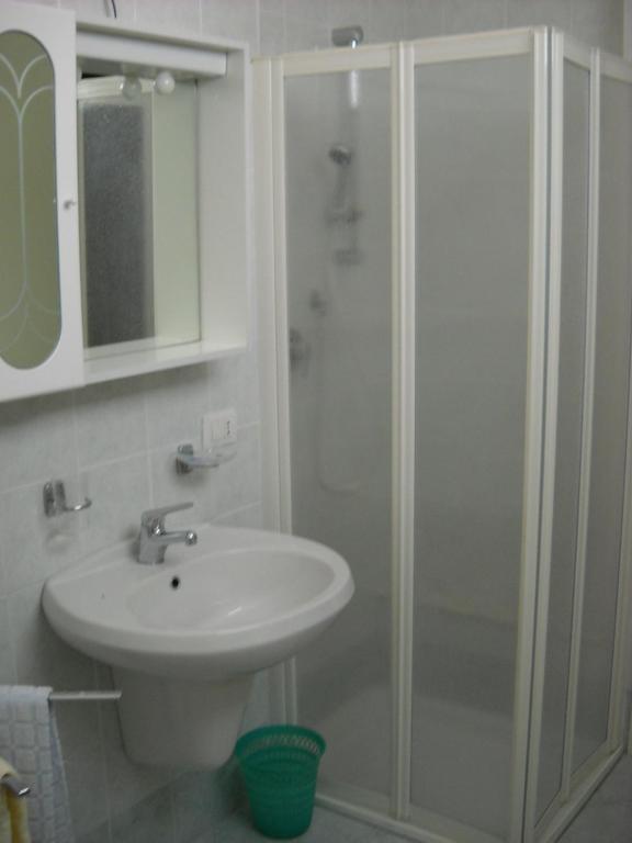 Hotel La Playa Сан Бенедето дел Тронто Стая снимка
