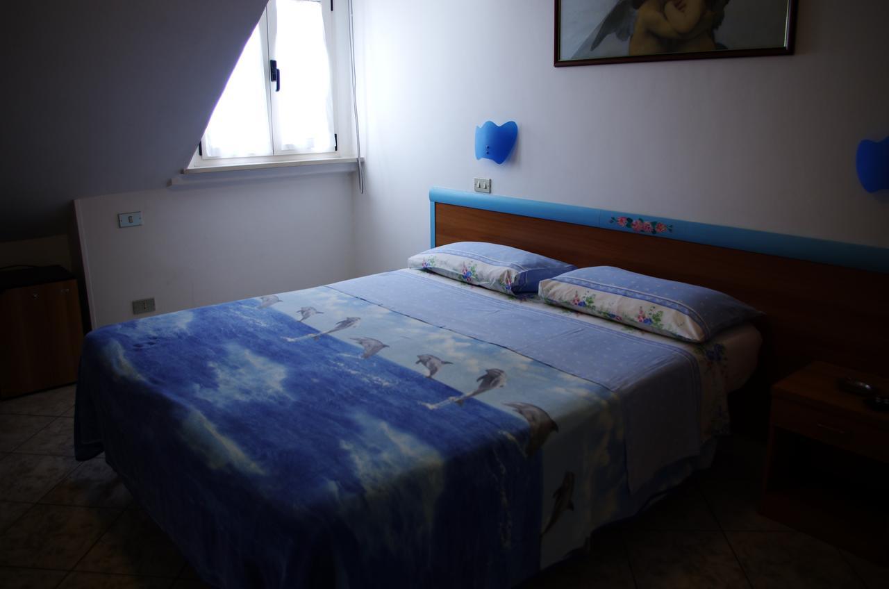 Hotel La Playa Сан Бенедето дел Тронто Екстериор снимка