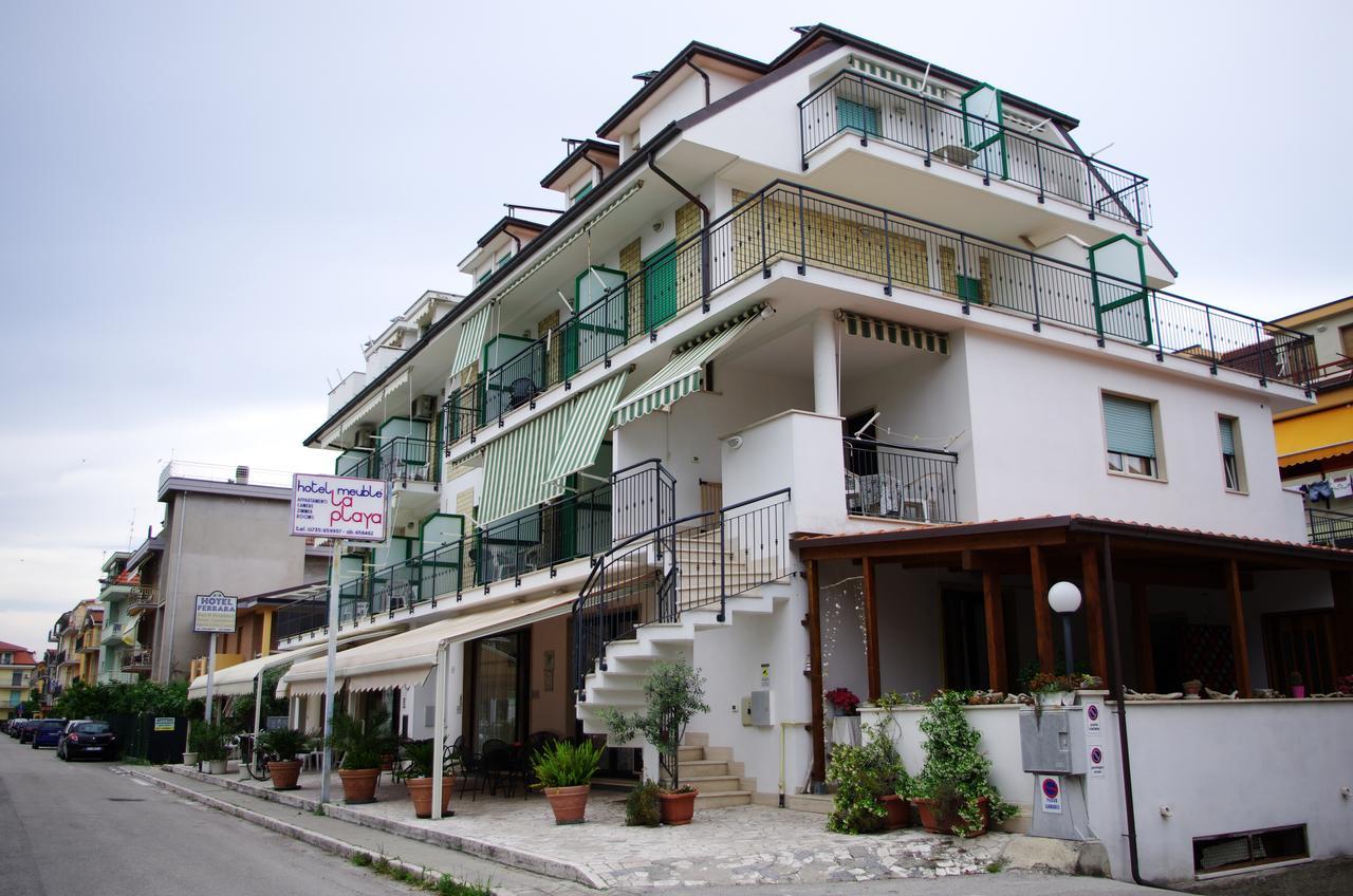 Hotel La Playa Сан Бенедето дел Тронто Екстериор снимка